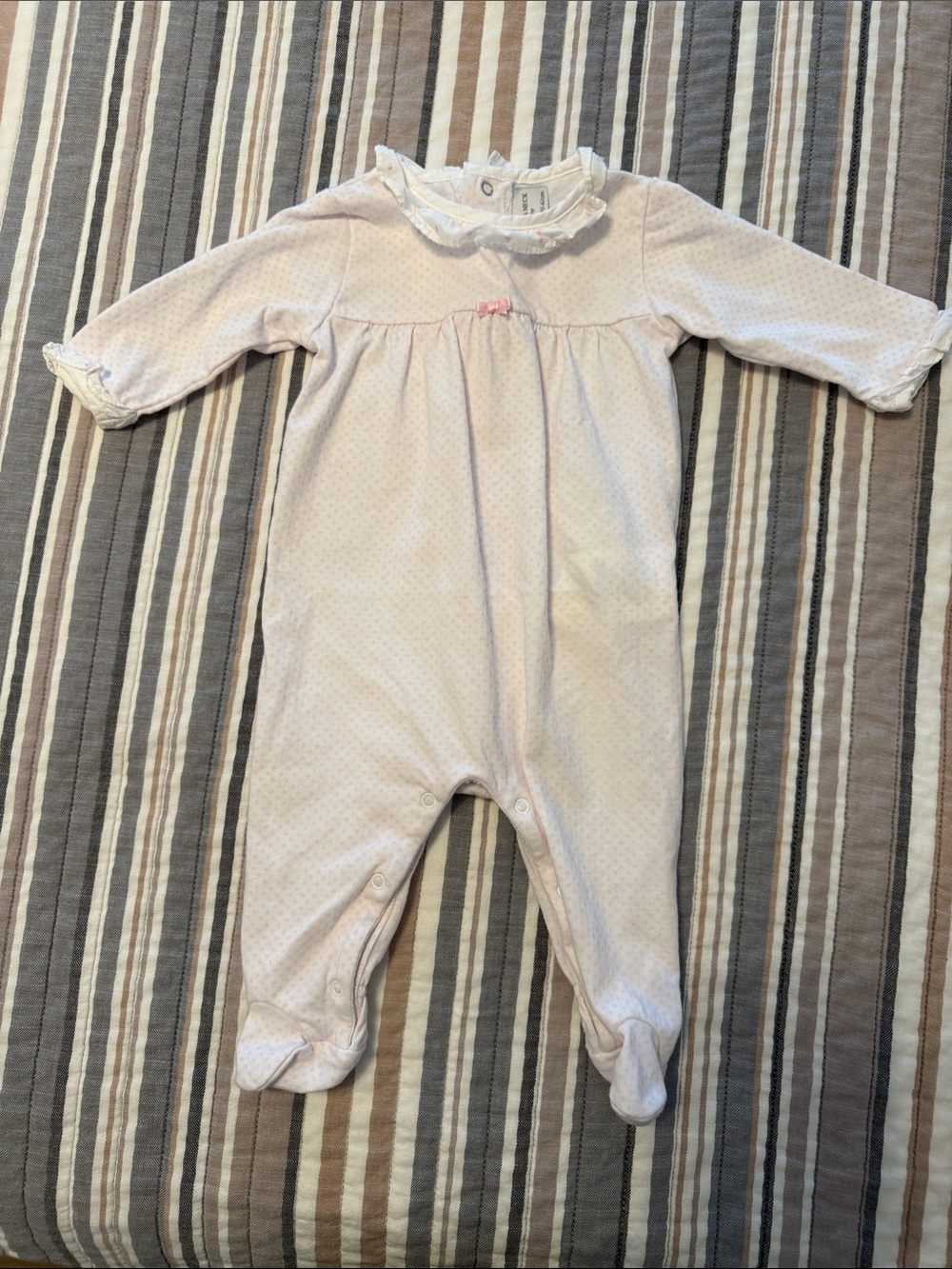 Soft Pink Baby One-Piece Footed Sleeper with Bow